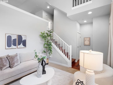 Living Room-Vaulted Ceilings
