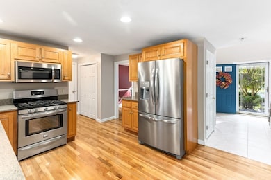 27 Killarney Way, Attleboro, MA 02703 - photo 7