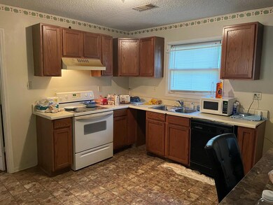 1207 Avalon Ave, Albany, GA 31707 - photo 6