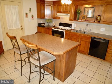 242 E 2nd St, New Castle, DE 19720 - photo 6