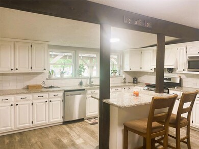 1412 Oliver St, Weatherford, TX 76086 - photo 3