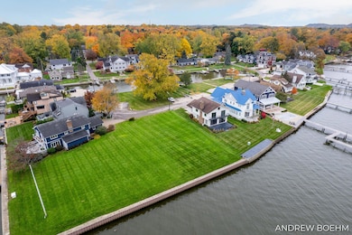 2-web-or-mls-1335-bayview-dr