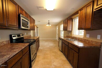 Key Madeira 4840 - Kitchen a (Medium)