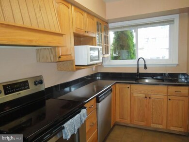 31 Viburnum Ln, Mount Laurel, NJ 08054 - photo 5