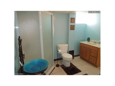 Full Bath in Lower level with tile Flooring!