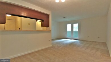 18700 Caledonia Ct unit F, Germantown, MD 20874 - photo 2