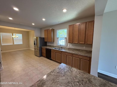 12369 Vista Point Cir, Jacksonville, FL 32246 - photo 7