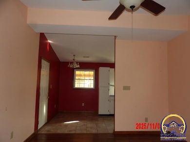 3400 SW Oakley Ave, Topeka, KS 66614 - photo 7