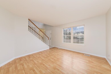 1857 Cambridge Dr, Carpentersville, IL 60110 - photo 6