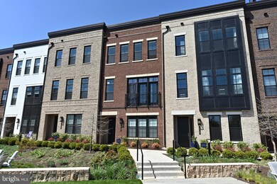 1747 McKenna Point Dr unit 2704, McLean, VA 22102 - photo 2