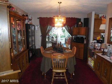 24 Francis Green Cir, Essex, MD 21221 - photo 6