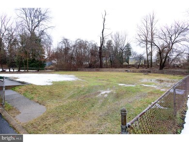 1237 Lancaster Ave, Berwyn, PA 19312 - photo 5