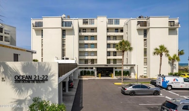 Ocean 21-22 unit PH2, Jacksonville Beach, FL 32250 - photo 2