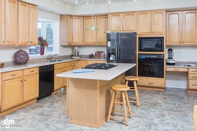 Kitchen_DMD_0734-SMALL