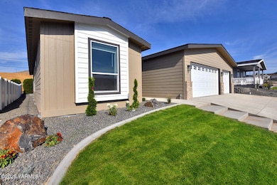 200 Bridle Way unit 129, Yakima, WA 98901 - photo 2