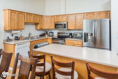 5231 Sleepy Meadow Place-small-012-7-Kit