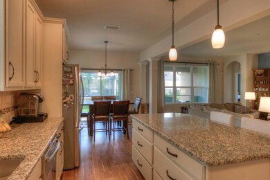 5111 Sagecrest Dr, Lithia, FL 33547 - photo 7