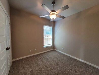 9729 Grosbeak Ln, Magnolia, TX 77354 - photo 7