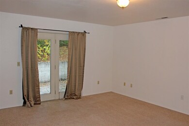 4604 Siskiyou Ave, Dunsmuir, CA 96025 - photo 7