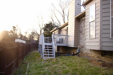 7306 Jonathan Way, Louisville, KY 40228 - photo 6