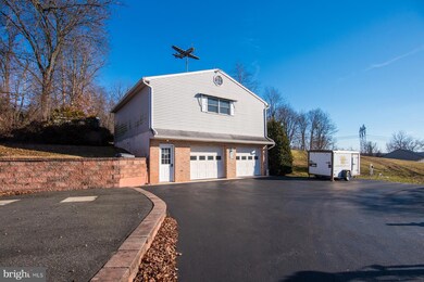 1660 S Hanover St, Pottstown, PA 19465 - photo 6