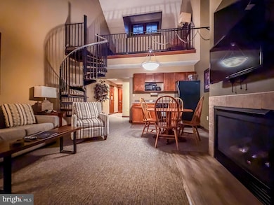 565 Glendale Rd unit B206, Oakland, MD 21550 - photo 3