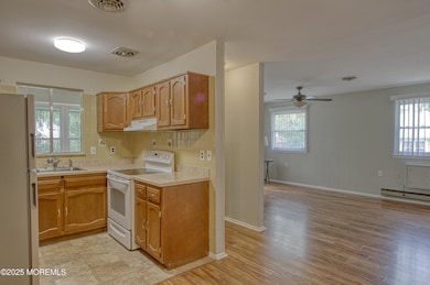 24 Independence Pkwy unit C, Whiting, NJ 08759 - photo 3