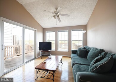 535 Macintosh Cir, Joppa, MD 21085 - photo 6