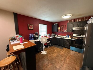 310 W Harris St, Kirbyville, TX 75956 - photo 5