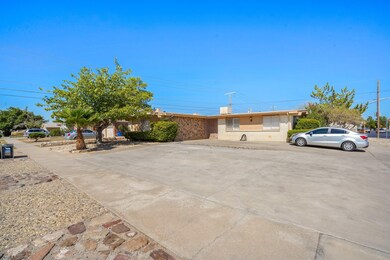 2513 Penwood Dr, El Paso, TX 79935 - photo 2