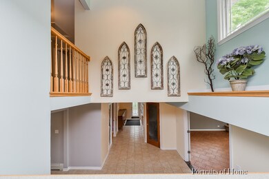 1S515 Hawthorne Ln, Wheaton, IL 60189 - photo 3