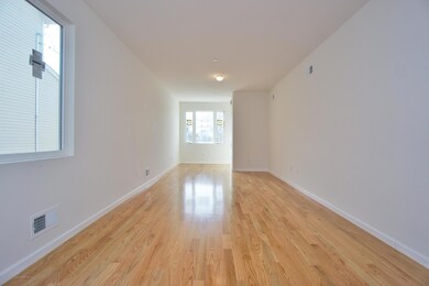 39 Mountainview Ave, Staten Island, NY 10314 - photo 2