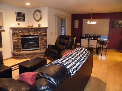 61087 Borden Dr, Bend, OR 97702 - photo 5