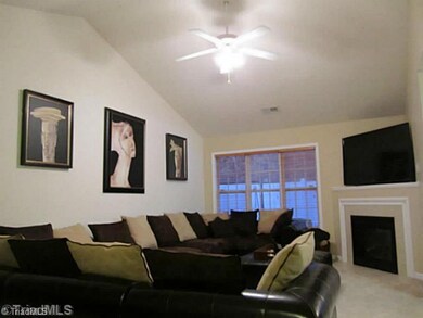 Living Room. Spacious living room