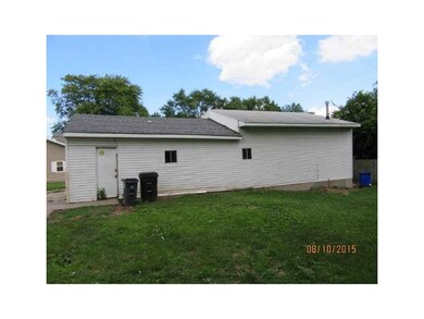5712 Addison Ave NE, Cedar Rapids, IA 52402 - photo 3