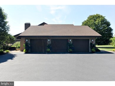 5040 Westfield Dr, Macungie, PA 18062 - photo 4