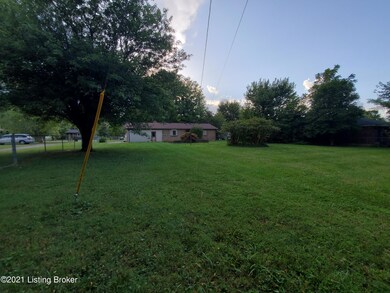 234 Azure Dr, Mount Washington, KY 40047 - photo 2