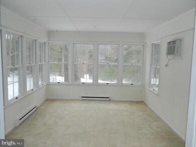 18060 Shipping Point Rd, Lexington Park, MD 20653 - photo 5