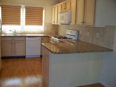 58 Red Brook Ln unit 58, West Warwick, RI 02893 - photo 2