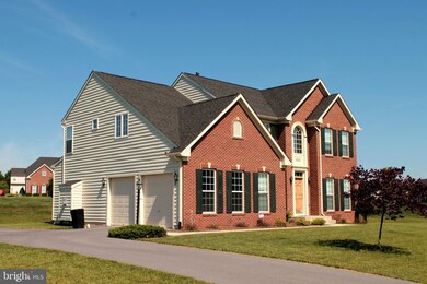 19315 Paradise Manor Dr, Hagerstown, MD 21742 - photo 2