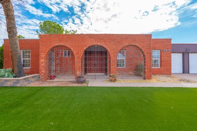 14849 Holden Cir, Horizon City, TX 79928 - photo 4