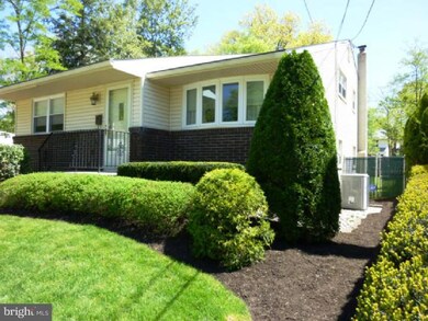 11 Poplar Ave, Merchantville, NJ 08109 - photo 2