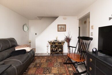 269 Chicopee St unit 16, Chicopee, MA 01013 - photo 3