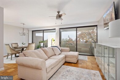 Hyde Park Condominium unit 702, Arlington, VA 22203 - photo 5