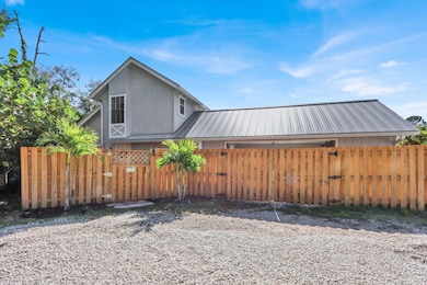 1585 17th Ln SW, Vero Beach, FL 32962 - photo 4