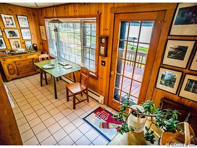 Breakfast Room.