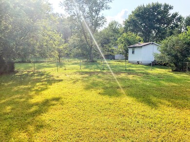 123 Boxwood Dr, Hopkinsville, KY 42240 - photo 4