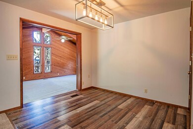 1686 NE Northview Dr, Bend, OR 97701 - photo 6