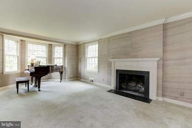 5035 Glenbrook Rd NW, Washington, DC 20016 - photo 4