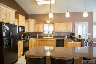 340 Bergeson Dr, Blackfoot, ID 83221 - photo 6